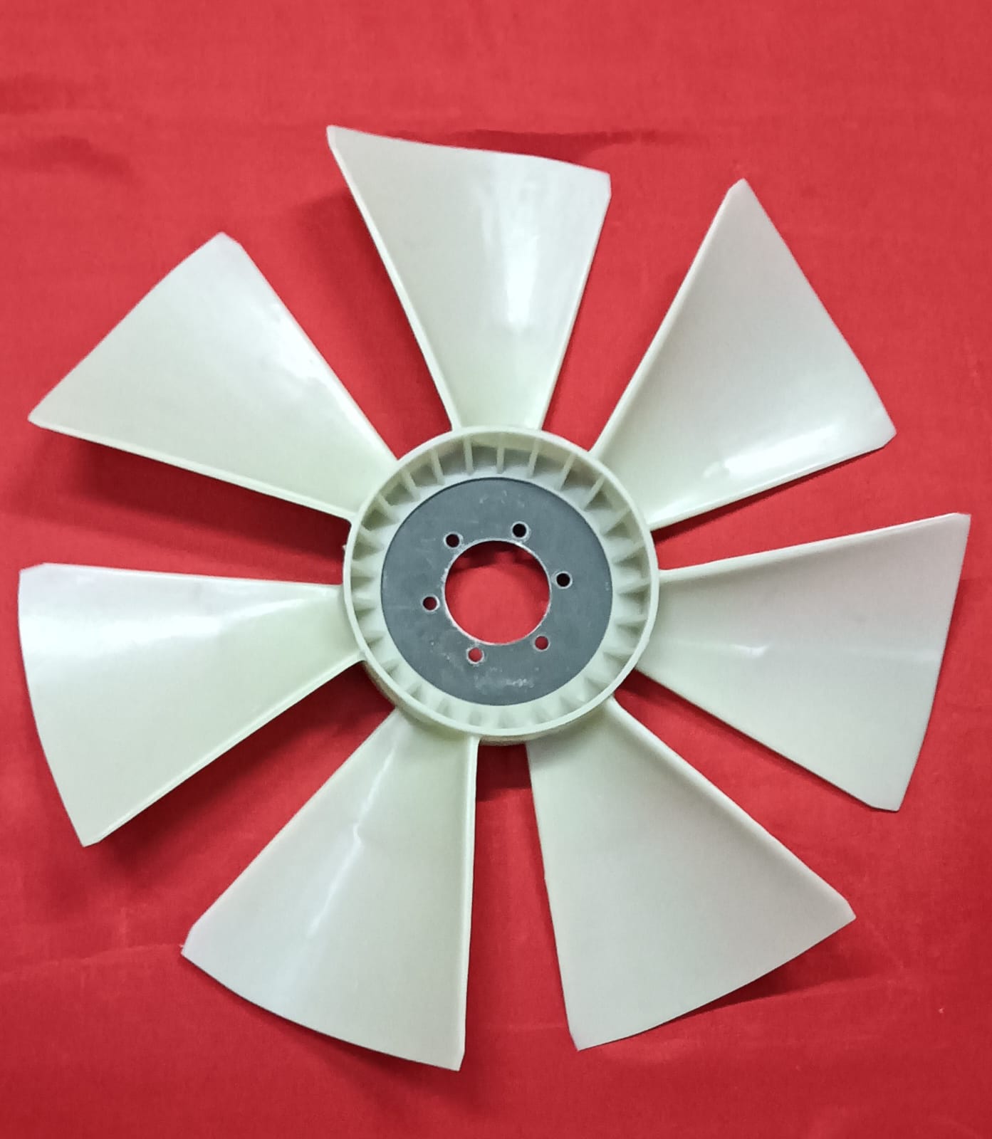 PERKINS ENGINE FAN