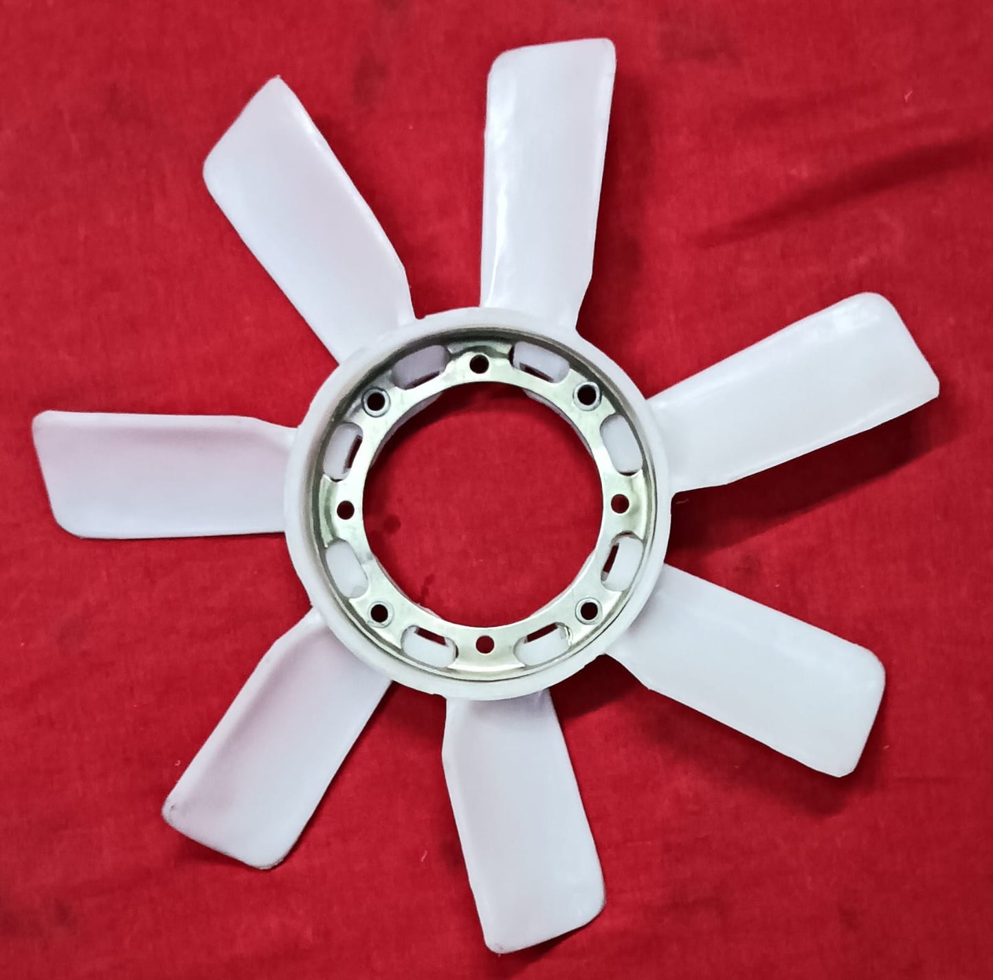 TOYOTA QUALIS RADIATOR FAN