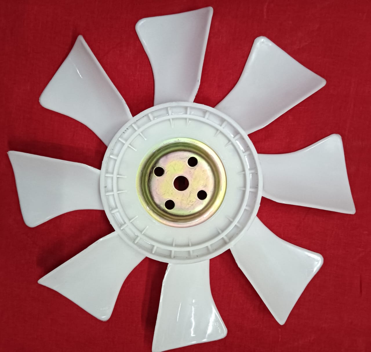 SWARAJ MAZDA RADIATOR FAN