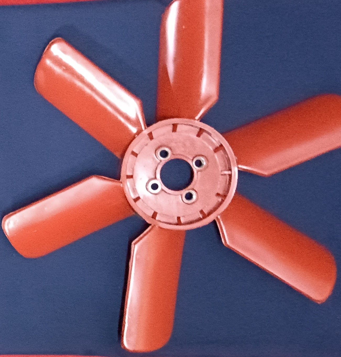 INTER B275 TRACTOR RADIATOR FAN